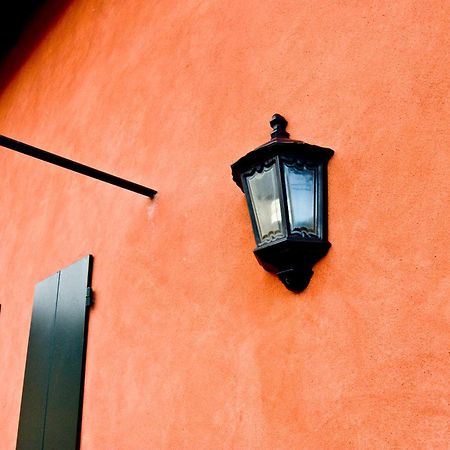 Locanda La Casetta Angera Dış mekan fotoğraf
